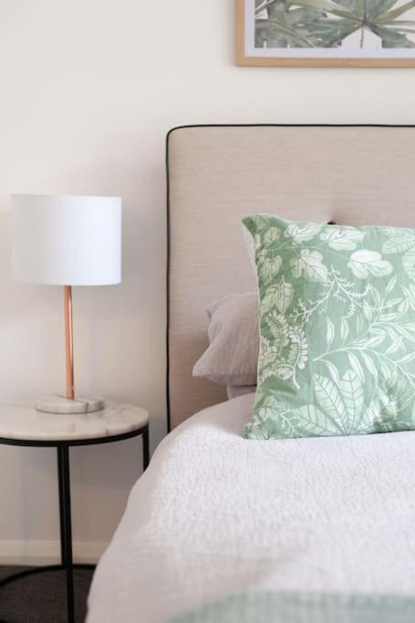 Harbourside Style, 2 Bed, A/C, Pool -Elizabeth Bay Lägenhet Sydney Exteriör bild